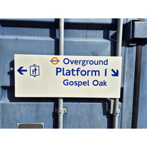 Overground Platform 1 - Gospel Oak - Wayfinder (562025)