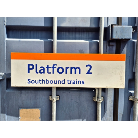 Platform 2 Southbound Trains (1332025)