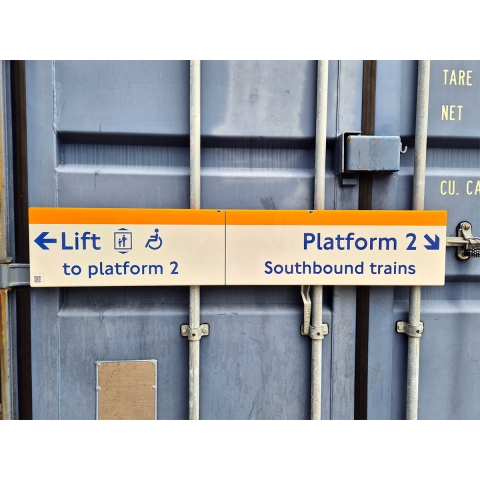 Lift to Platform 2 - Platform 2 Southbound Trains (1742025)