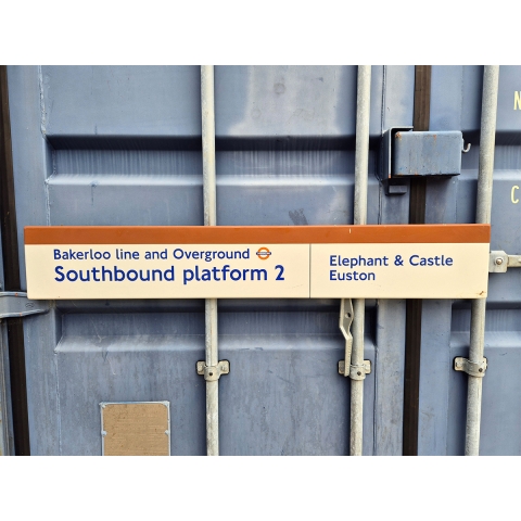 Bakerloo Line Overground Elephant & Castle (2282025)