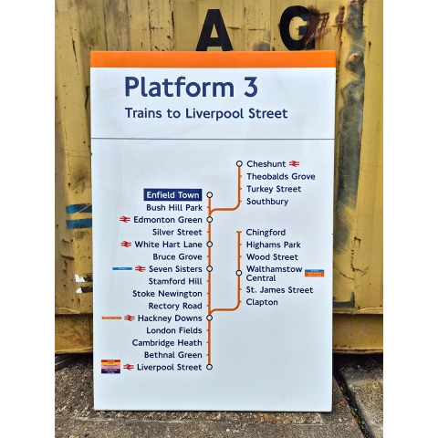 Platform 3 / Trains to Liverpool / Enfield Town Line Diagram (2332025)