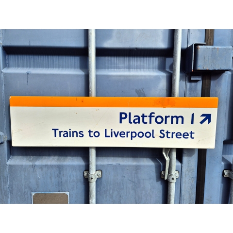 Platform 1 / Trains to Liverpool Street (2382025)