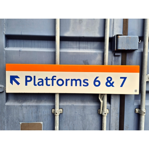 Platforms 6 and 7 (3312025)