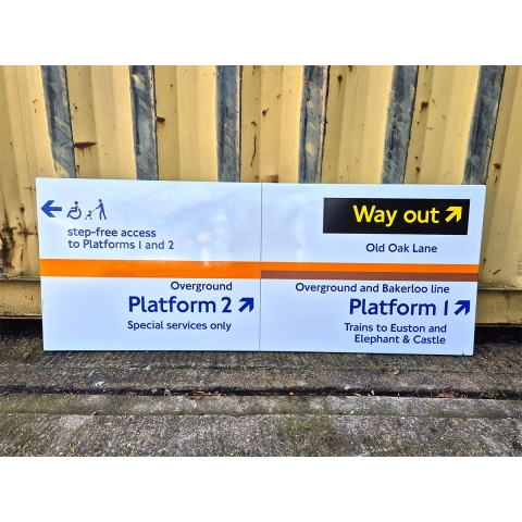 Step free access -Way Out Old Oak Lane - Overground Platform 2 (3362025)