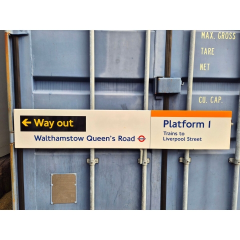Way Out Walthamstow Queen's Road - Platform 1 Trains to Liverpool Street (3432025)