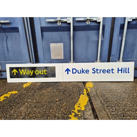 Way Out Lightbox - Duke Street Hill (3442025)