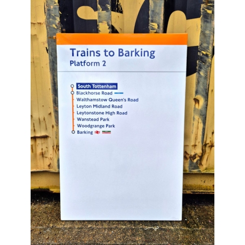 Trains to Barking - South Tottenham - Line Diagram (3492025)