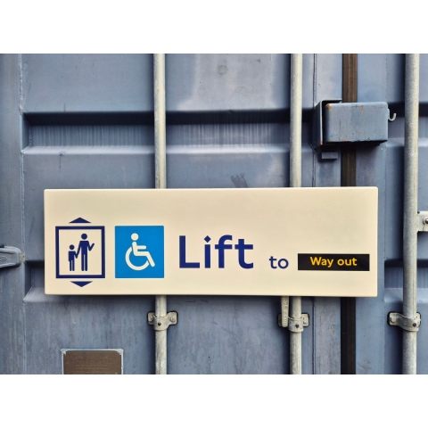 Lift Symbol - Lift to Way Out (422026)