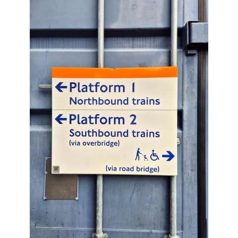 Platform 1 Northbound Trains - Platform 2 Southbound Trains (462026)